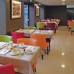 B&B Hotel Saint-Avold Nord Hotel 3*